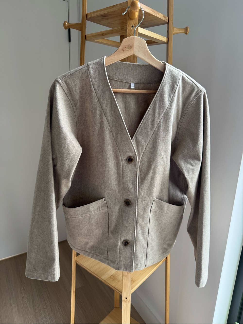 MUJI Light Beige V-Neck Button Front Cardigan - Picture 5 of 6